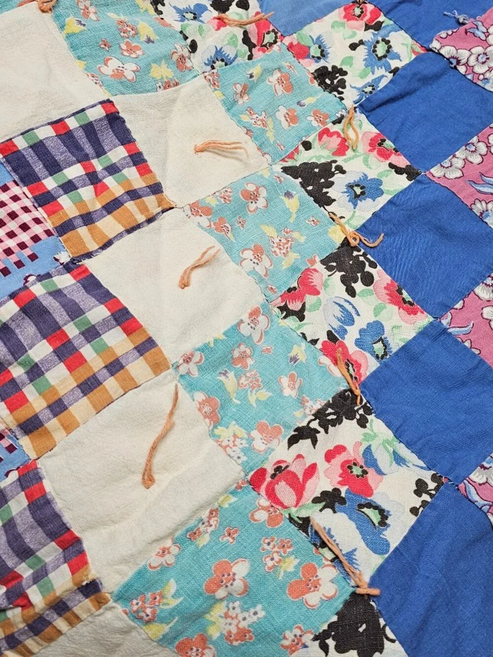 Vintage Antique Trip Around the World Hand Made QUILT Squares Diamonds